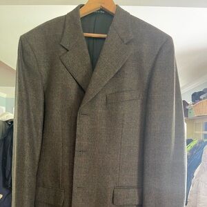 Barney’s New York Brown plaid 100% wool sport coat. 42 Regular.
